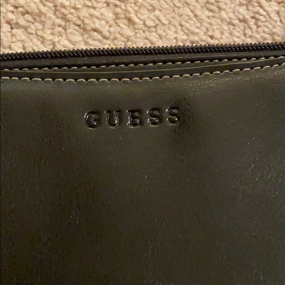 Guess bag - Picture 3 of 4